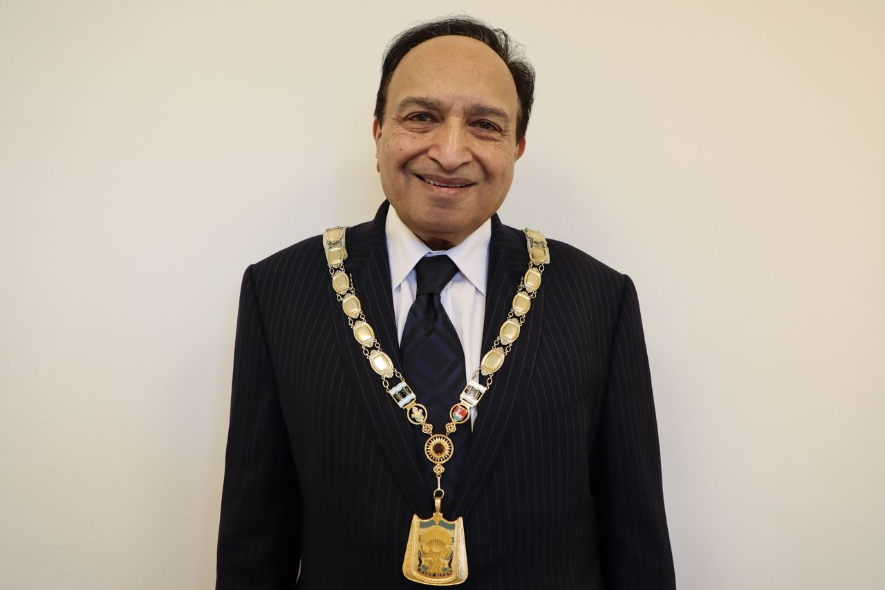 Chair of Three Rivers supports prostate and ovarian cancer charities ...